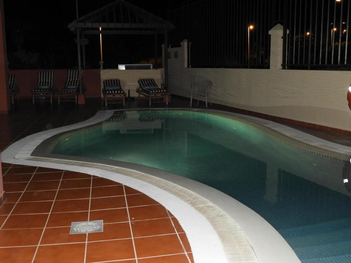 Dream Villa Адехе Экстерьер фото